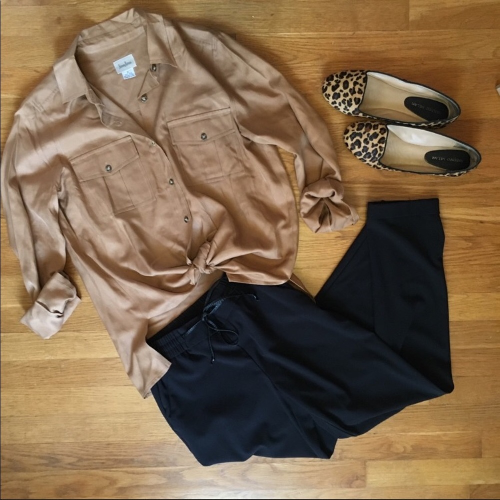 SOLD NEIMAN MARCUS | Silk safaei button down